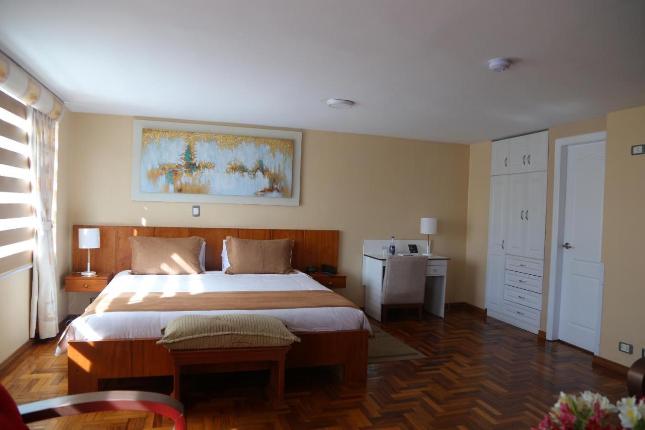 Hotel Carolina Montecarlo Quito Exteriör bild
