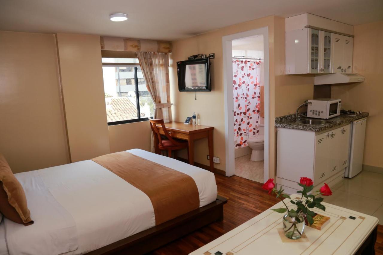 Hotel Carolina Montecarlo Quito Exteriör bild